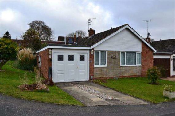 2&nbsp;Bedroom&nbsp;Detached